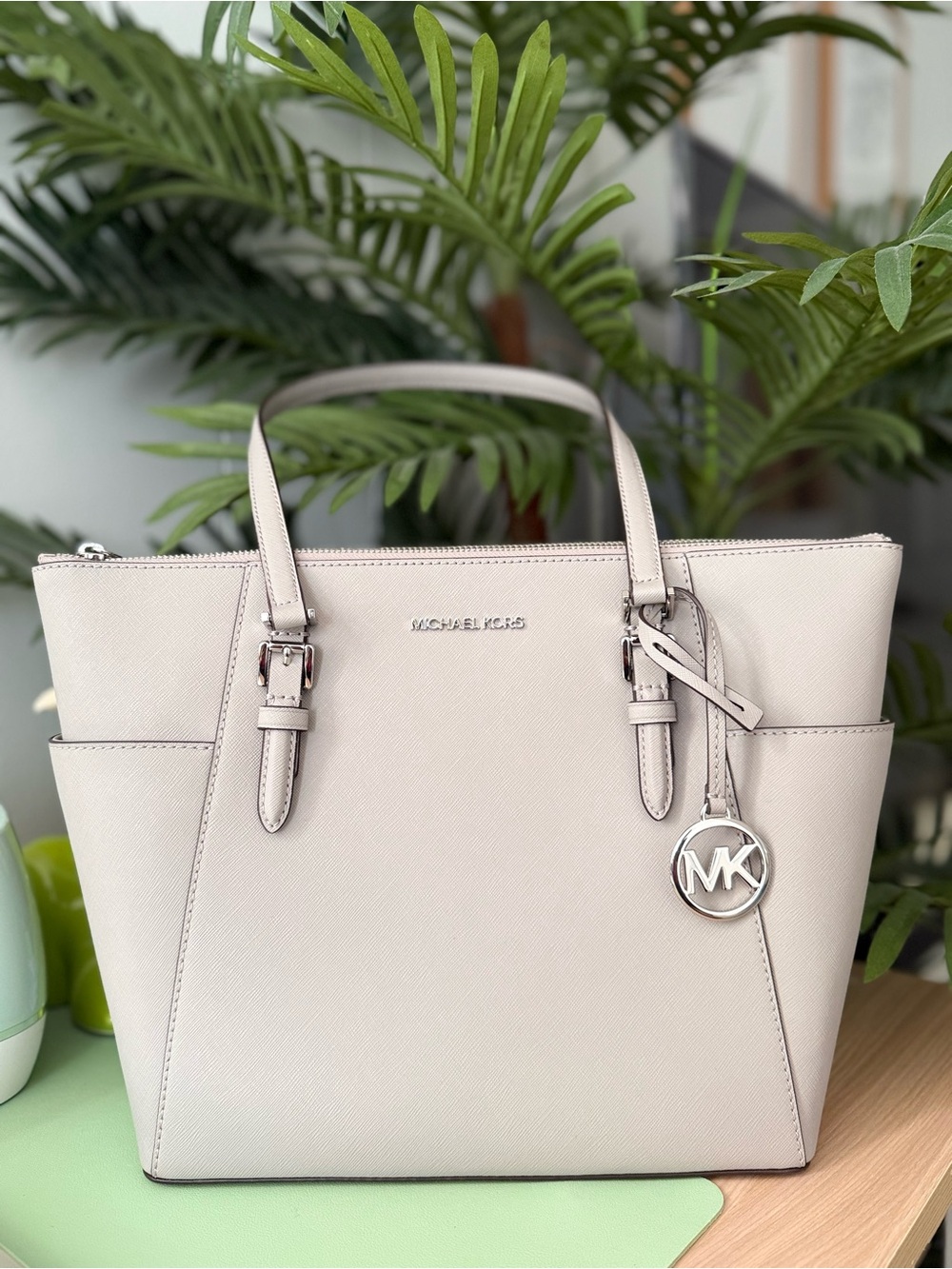 Michael Kors Charlotte Large Tote Bag